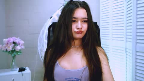 AmiMeow  online show from April 20, 11:57 am