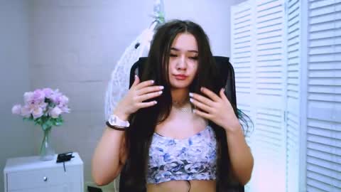 AmiMeow  online show from April 21, 9:59 am