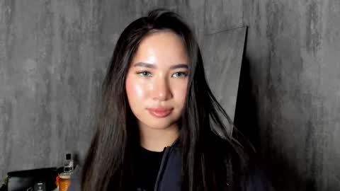 Amina online show from March 8, 7:42 pm