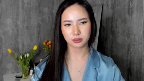 Amina online show from March 9, 6:00 pm