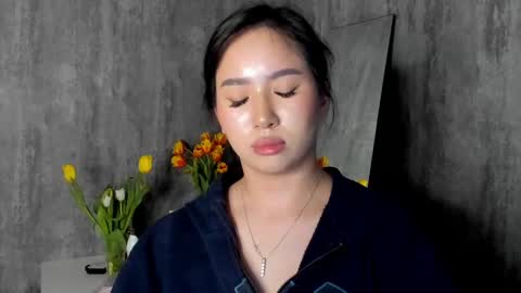 Amina online show from March 10, 6:12 pm