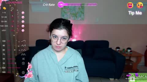 Amina online show from January 25, 6:23 am