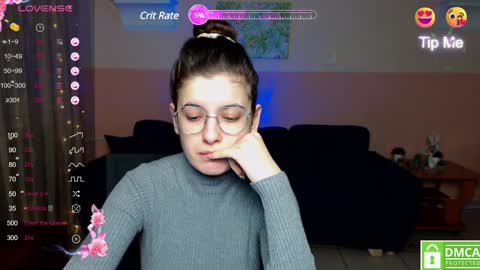 Amina online show from February 8, 6:22 am