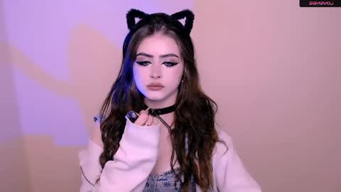 Amina online show from April 20, 3:15 pm