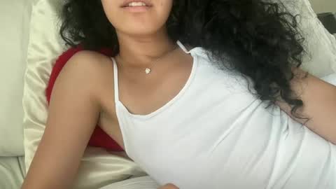aminasura online show from July 8, 8:13 pm
