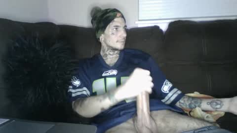 Snapshot of amiri_sweater chatting on March 3, 11:55 am amiri_sweater online show from March 3, 11:55 am