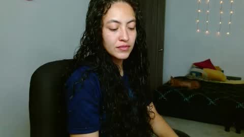 amitlu_ online show from September 11, 9:15 pm