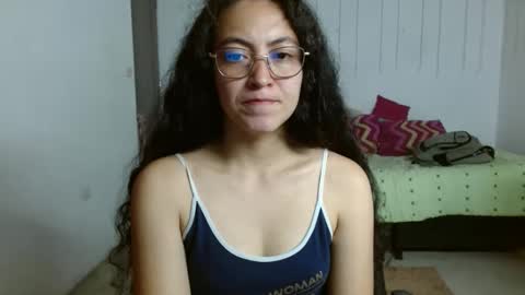 amitlu_ online show from October 29, 11:39 pm