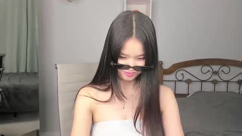 Ami online show from February 16, 3:41 pm