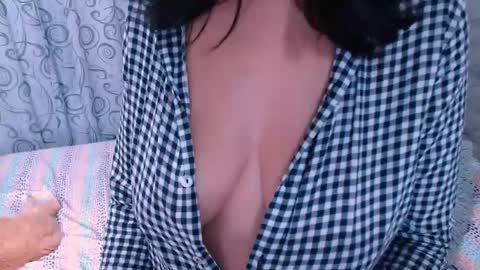 diana online show from December 15, 4:29 am