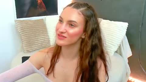 Amira online show from July 1, 4:47 am