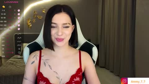 Ammy  dont forget to thumbs up me  online show from December 4, 9:51 am