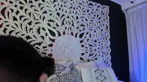 Ammy Nova online show from April 3, 8:07 pm