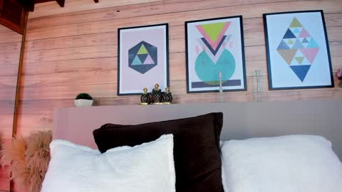 Snapshot of ammyscott1 chatting on February 3, 3:42 am Ammy Scott online show from February 3, 3:42 am