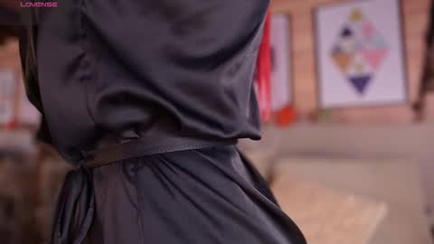 Snapshot of ammyscott1 chatting on October 26, 10:25 pm Ammy Scott online show from October 26, 10:25 pm