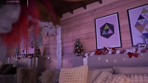 Snapshot of ammyscott1 chatting on December 14, 7:29 pm Ammy Scott online show from December 14, 7:29 pm