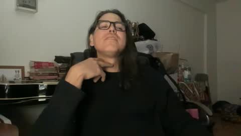 amo_s online show from April 18, 8:51 am