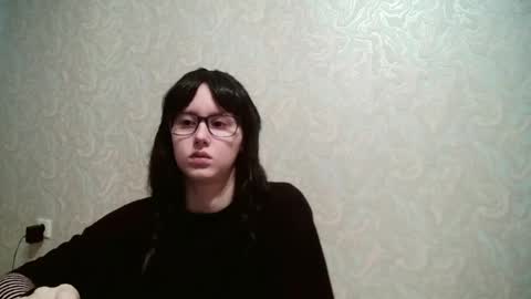 Amomira honeyx online show from May 15, 3:35 am