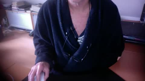 Amor2200 online show from February 7, 9:13 am