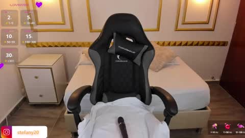 Snapshot of amor_smith_ chatting on March 1, 8:45 am Tefy online show from March 1, 8:45 am