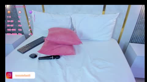 Snapshot of amor_smith_ chatting on September 20, 4:13 am Tefy online show from September 20, 4:13 am