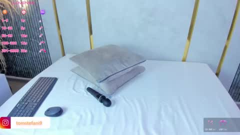 Snapshot of amor_smith_ chatting on October 1, 1:00 am Tefy online show from October 1, 1:00 am