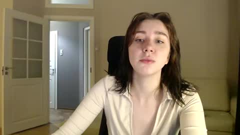 miss unforgettable online show from January 5, 1:04 pm