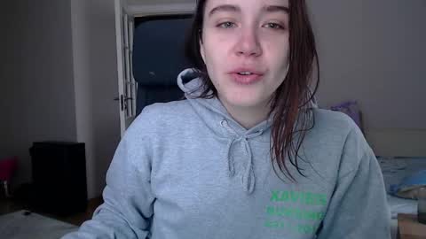 Snapshot of amoremeoww chatting on April 29, 2:10 pm miss unforgettable online show from April 29, 2:10 pm