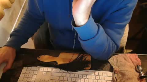 amslave4f online show from February 5, 11:34 am