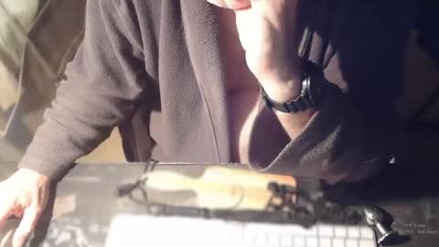 amslave4f online show from September 28, 7:47 am