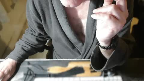 Snapshot of amslave4f chatting on August 2, 9:02 pm amslave4f online show from August 2, 9:02 pm