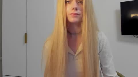 amy1_1 online show from September 25, 4:27 am