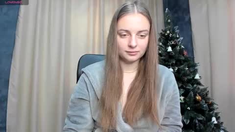 Amy Reid online show from December 20, 10:38 am