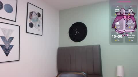 Amy 3 online show from October 2, 4:30 am