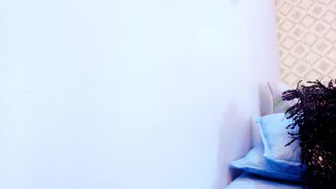 Snapshot of amy__wats0n chatting on September 16, 7:04 pm amy__wats0n online show from September 16, 7:04 pm