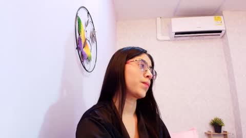 Snapshot of amy__wats0n chatting on September 23, 7:17 pm amy__wats0n online show from September 23, 7:17 pm