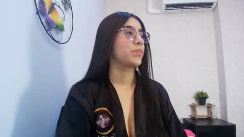 Snapshot of amy__wats0n chatting on October 14, 7:36 pm amy__wats0n online show from October 14, 7:36 pm