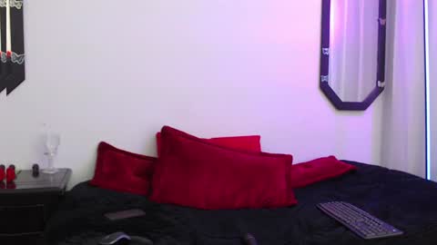 Amy online show from January 18, 2:55 pm