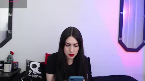 Amy online show from October 1, 4:02 pm