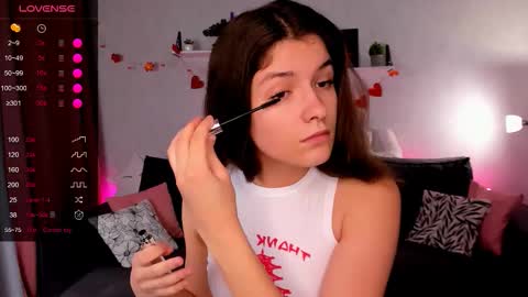 Amy online show from November 6, 8:48 am