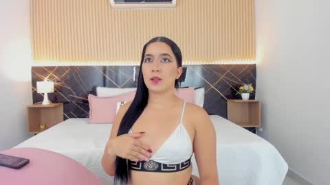 amy_leah_ online show from January 11, 3:22 am