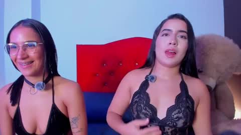 Snapshot of amy_leah_ chatting on May 15, 3:57 am amy_leah_ online show from May 15, 3:57 am