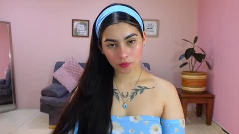 Snapshot of amy_lovelydoll chatting on September 22, 7:16 pm Amy online show from September 22, 7:16 pm