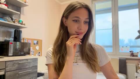 amy_meoww online show from December 23, 10:57 am