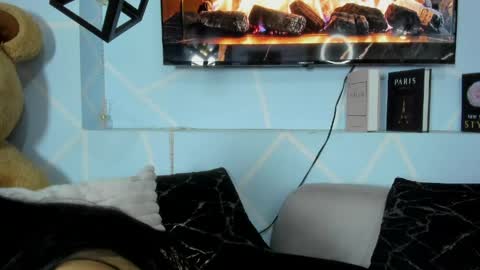 Emy Noa  online show from April 21, 1:07 am