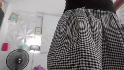 Amy Caroland online show from February 27, 5:24 am