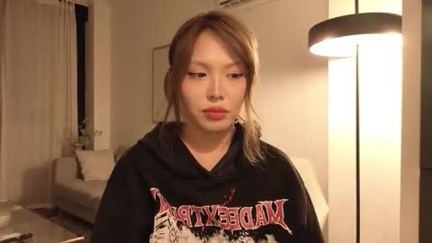 girl next door named Amy online show from January 7, 6:32 pm