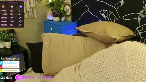 Snapshot of amyaphrodite chatting on February 26, 7:31 am Amy Aphrodite online show from February 26, 7:31 am