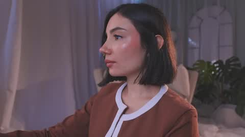 Amy Armstrong online show from April 20, 10:11 pm