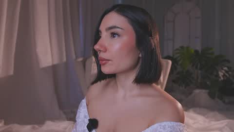 Amy Armstrong online show from April 21, 10:34 pm